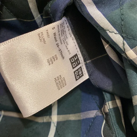 Uniqlo Blue and Green Plaid Mini Wrap Skirt. Size S - Picture 3 of 8